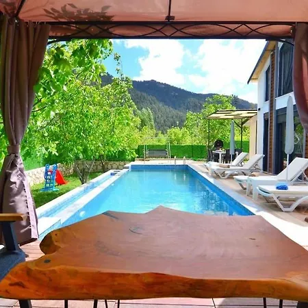 Dogasu Villa Kas